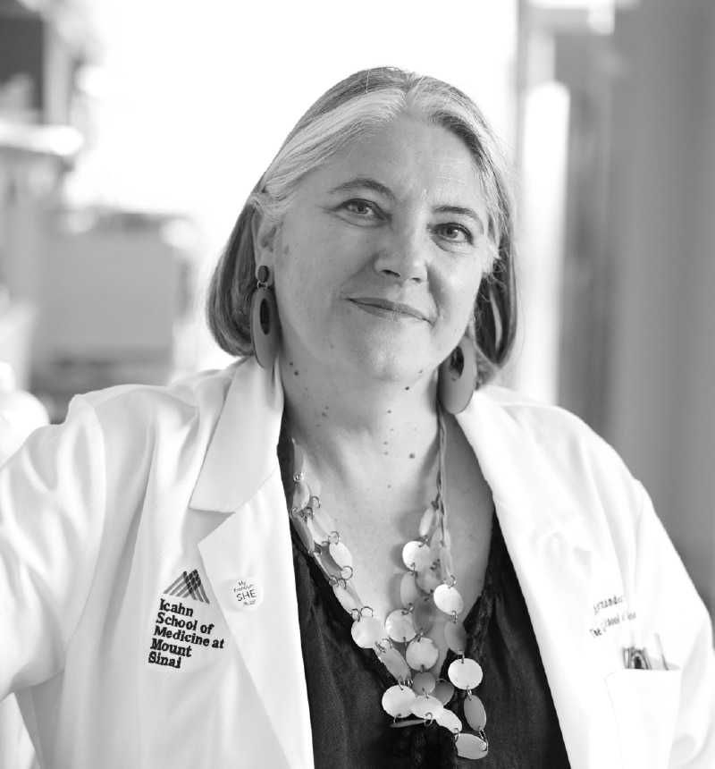 Directora del Departamento de Microbiología, Facultad de Medicina Icahn Mount Sinai, Nueva York.