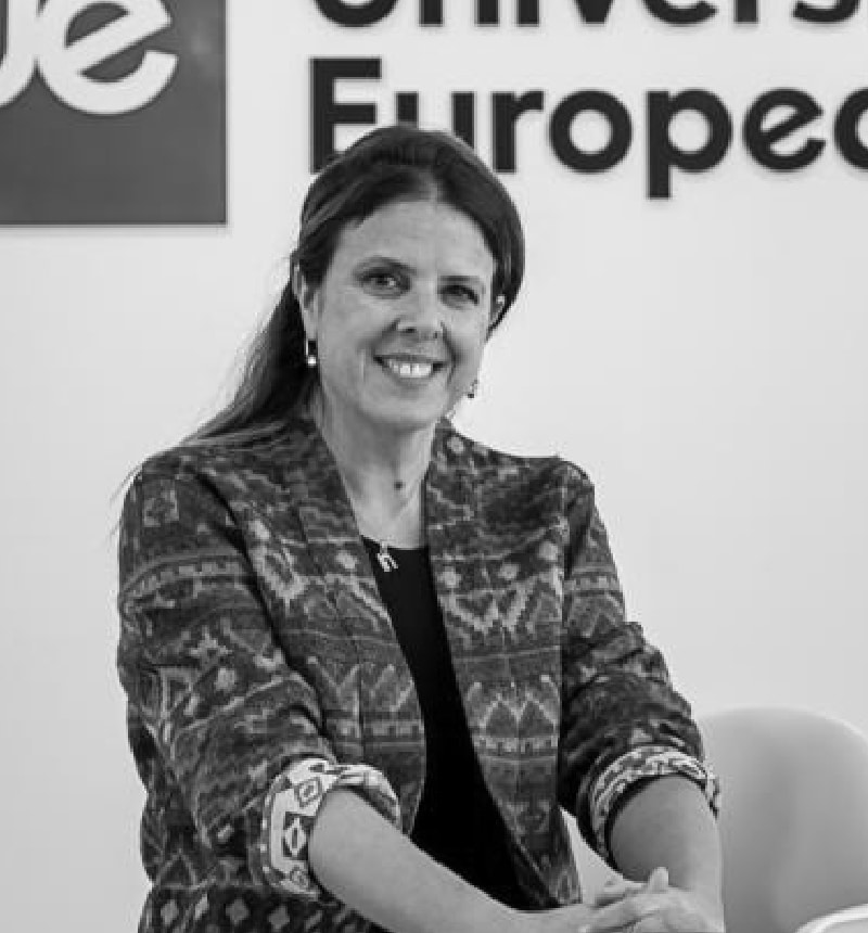 Matrona. Vicedecana de Enfermería y Directora de la Universidad Europea de Valencia en Alicante.
